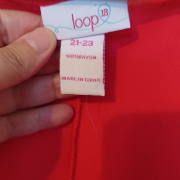 Loop Top - Picture 4 of 8